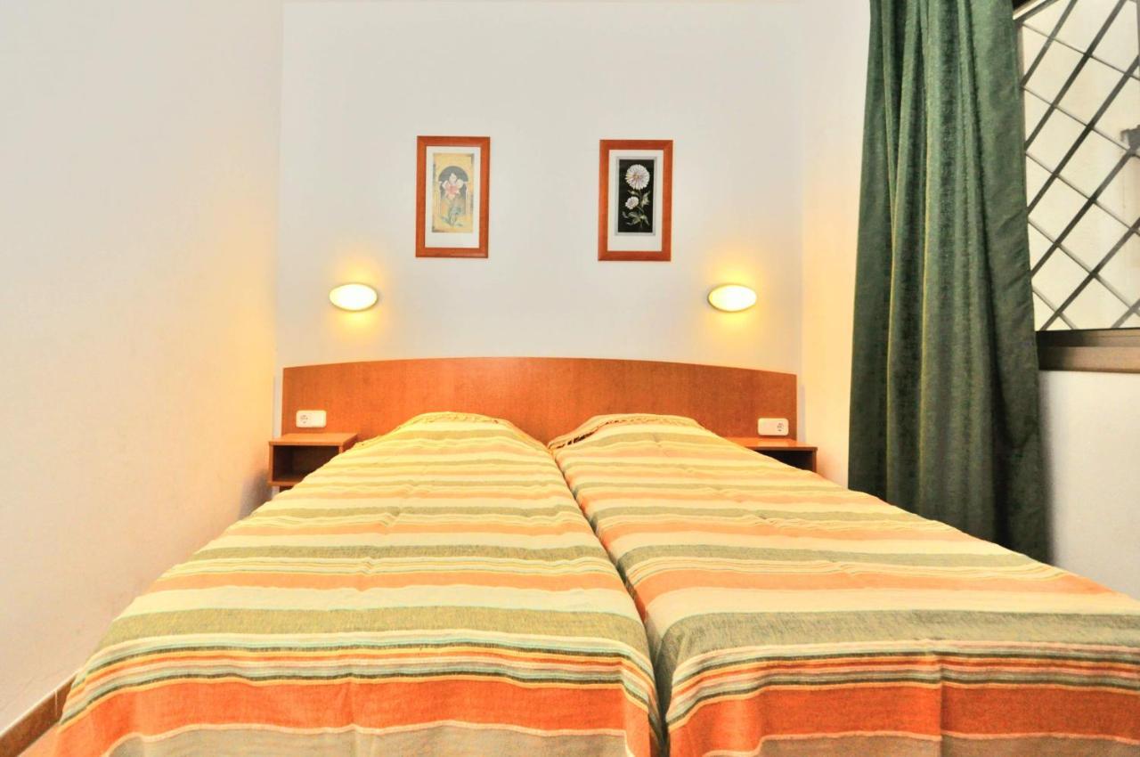 Apartments Sunsol Lloret de Mar Exteriör bild